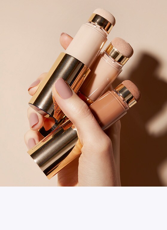 Double Wear Nude <BR><font color="#EF53A9">waarde € 37</font>
